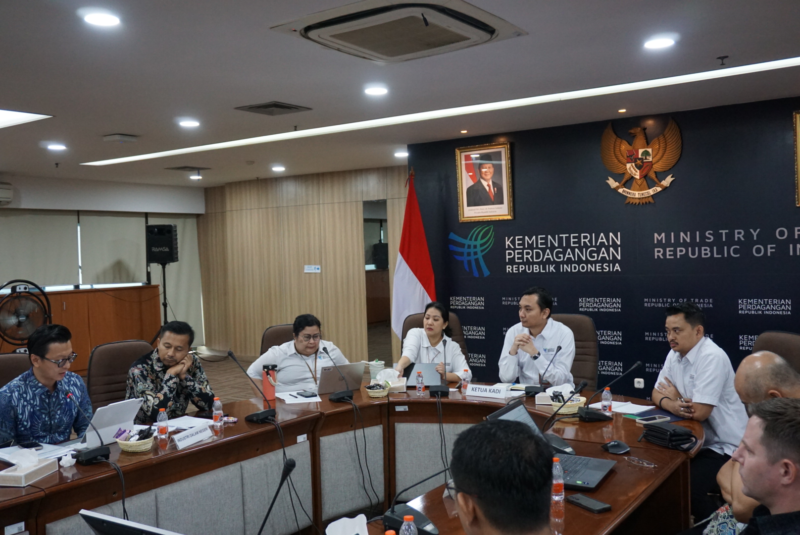 Dengar Pendapat Publik (Public Hearing) Dalam Rangka Penyelidikan Antidumping Impor Produk Benang Filamen Tertentu Yang Berasal Dari RRT